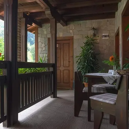 стар мерак 2*