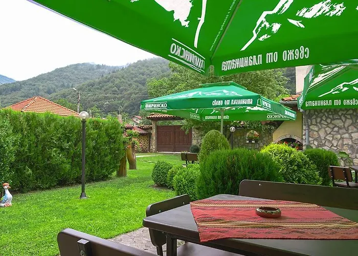 Hotel стар мерак 2*